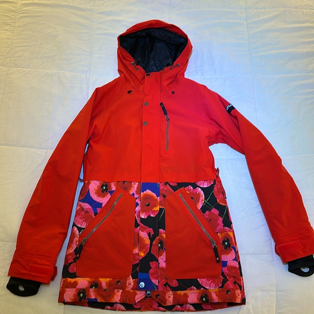 Nikita snowboard jacket